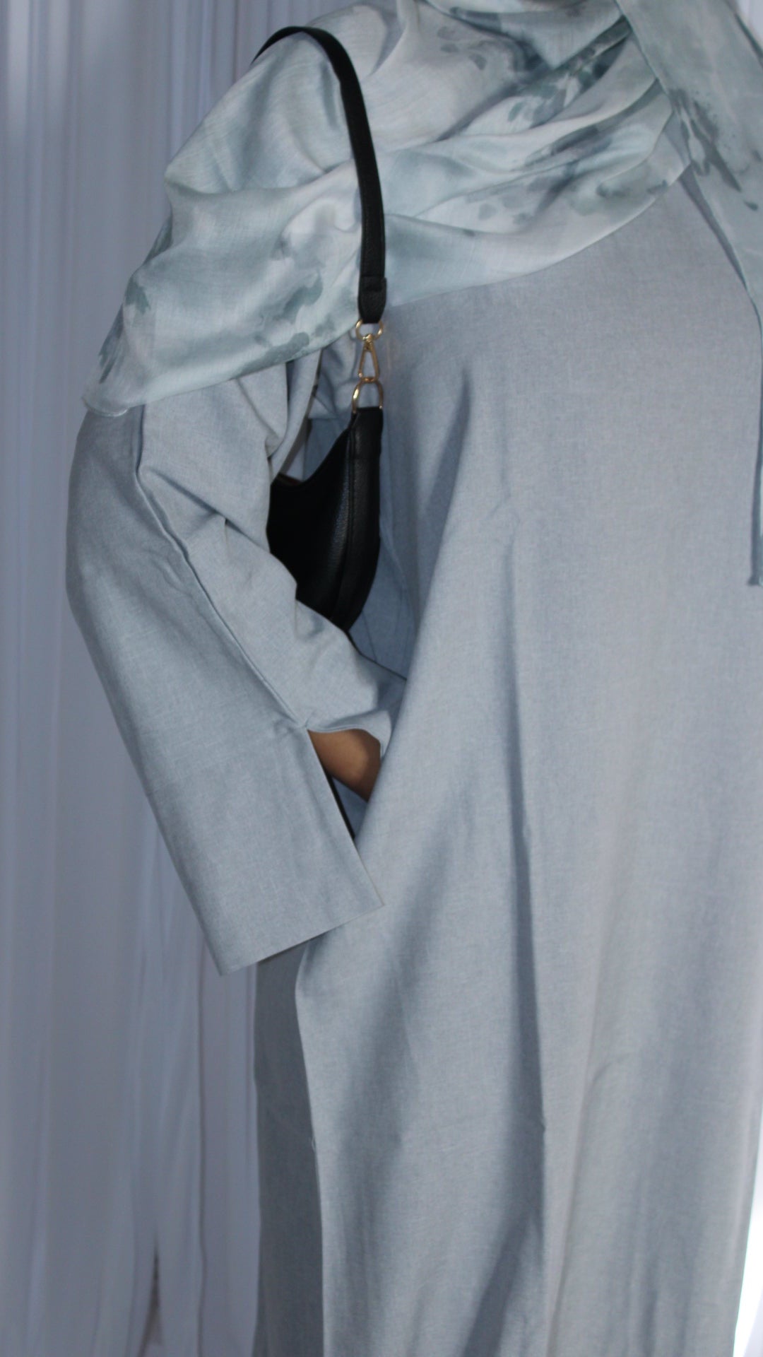 Soft Dune Linen Abaya