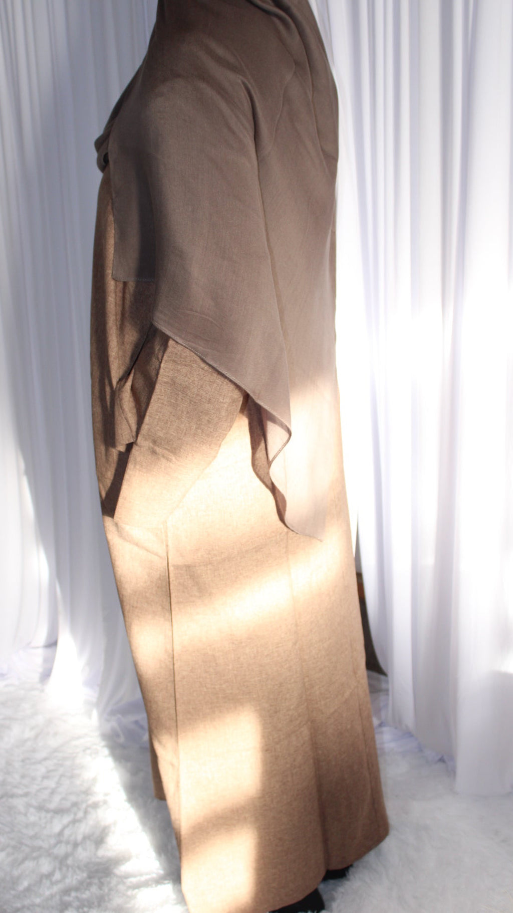 Cocoa Dune Linen Abaya